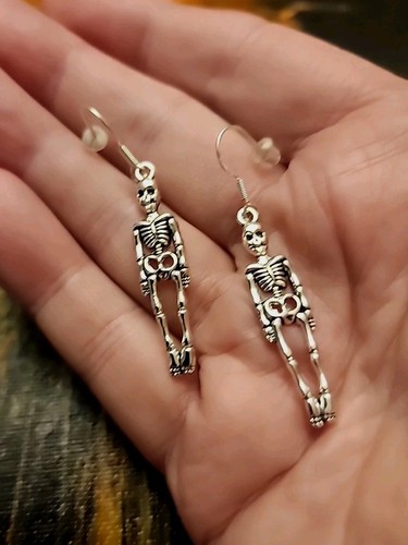 Halloween Skeleton Pierced Earrings Dangling Skeleton Hook Earrings Sliver Tone - Picture 2 of 4