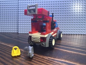 LEGO #60004 City - Fire Station (2013) 98% Complete No manual or box, READ