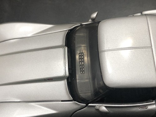 Franklin Mint 1978 Chevrolet Corvette Silver Grey Diecast Model Car - 1:24 - Picture 11 of 16