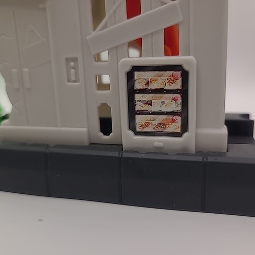 Hot Wheels Toy Car Gator Loop Attack Pizza Place - Track Not Included - Picture 9 of 22