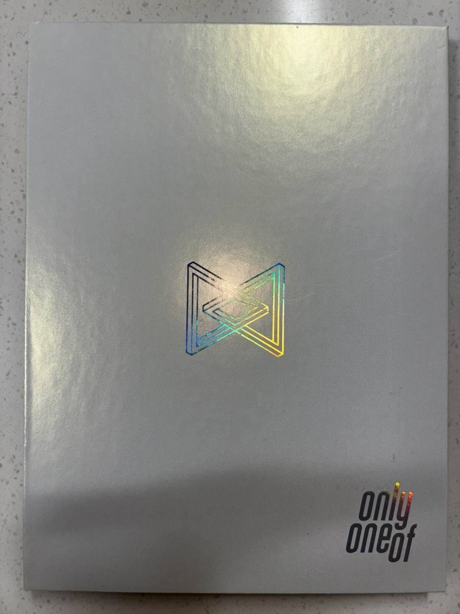 OnlyOneOf Instinct Part.1 サイン入り アルバム ONLYONEOF INSTINCT PART 1 ALBUM (RANDOM COVER) - Kpop USA