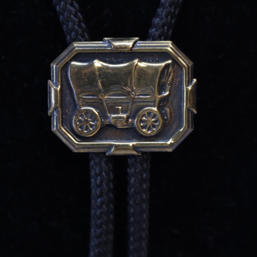 Vagón Cubierto De Colección Western Bolo Corbata Cuerda de Nailon Negra Tono Latón Tobogán País - Imagen 2 de 10
