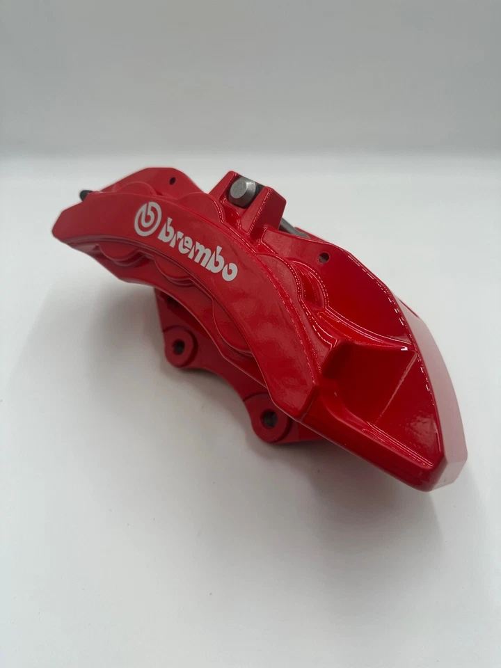Chrysler 300 Challenger Cargador Rojo Brembo Delantero Derecho BR7 Pinza 6 Pistones Foto 2 de 4