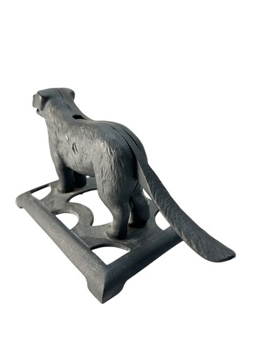 Cast Iron Hunting Dog Nut Cracker Retriever - Picture 5 of 10