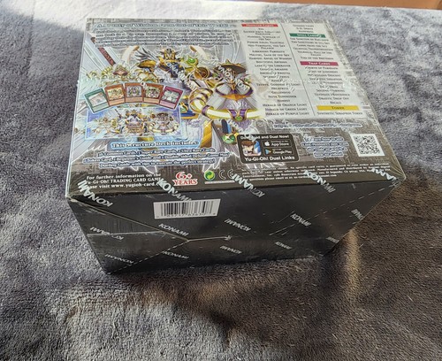 Konami Yu-Gi-Oh Wave of Light Structure Deck Factory Sealed Box, 8 Decks 17b - Picture 2 of 2