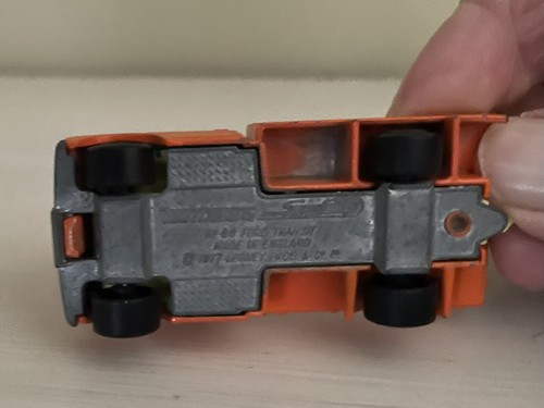1977 Lesney Matchbox Superfast No. 66 Orange Ford Transit Made in England - Picture 5 of 5