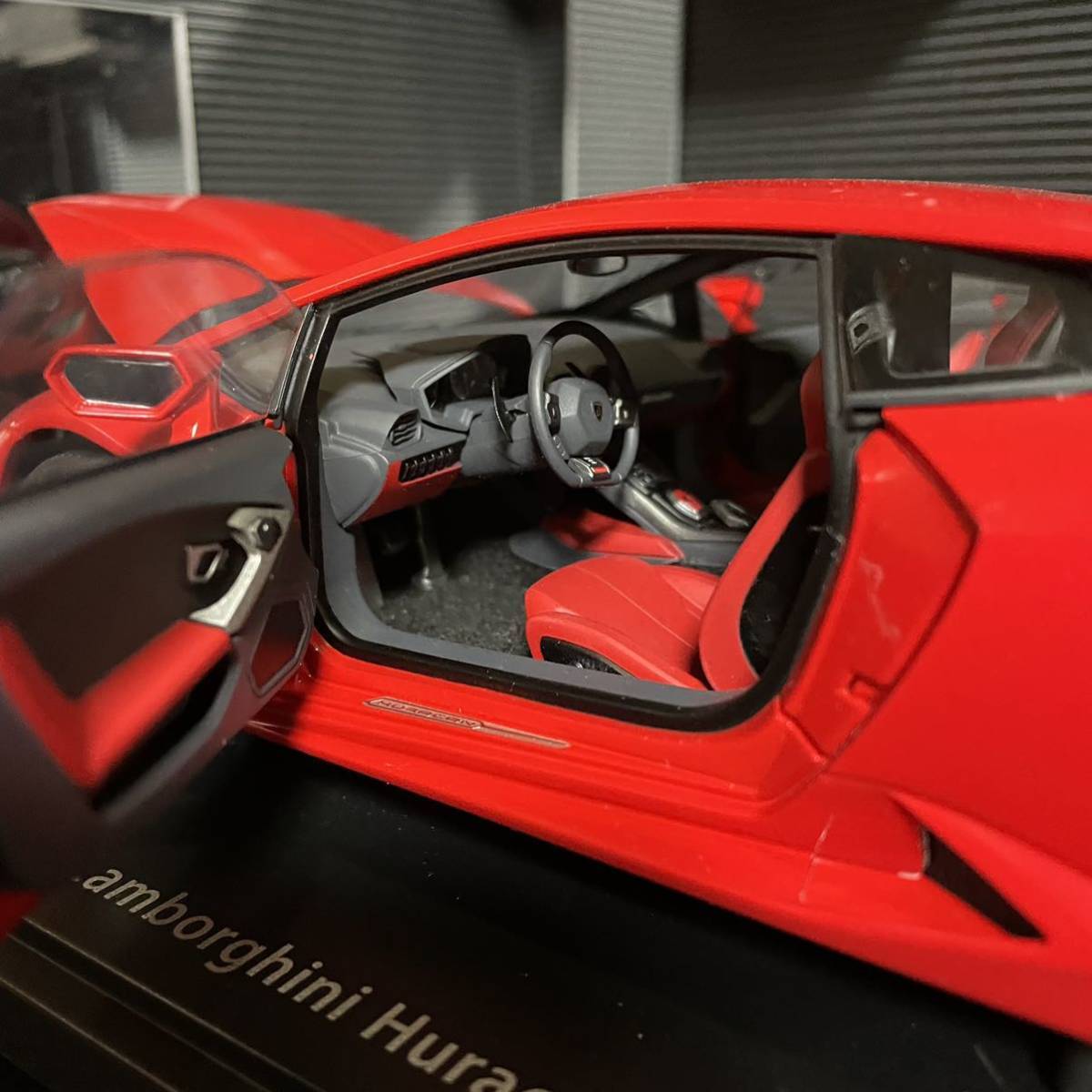 1/18AUTOart Lamborghini Huracán最終値下げにします Autoart 1/18 Lamborghini Huracan LP610-4 Red Near unused