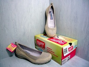 skechers wedge pump
