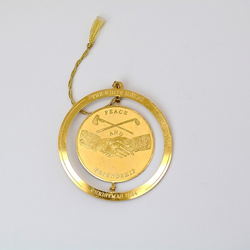 White House Historical Association 1984 Christmas Peace Ornament Box & Booklet - Picture 2 of 4