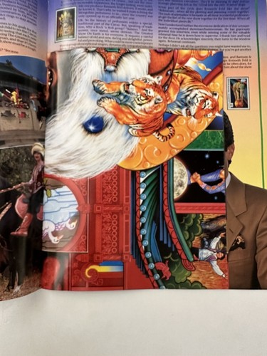 1992 Edition, RINGLING BROS. & BARNUM & BAILEY Circus Magazine & Poster Inside - Picture 3 of 3