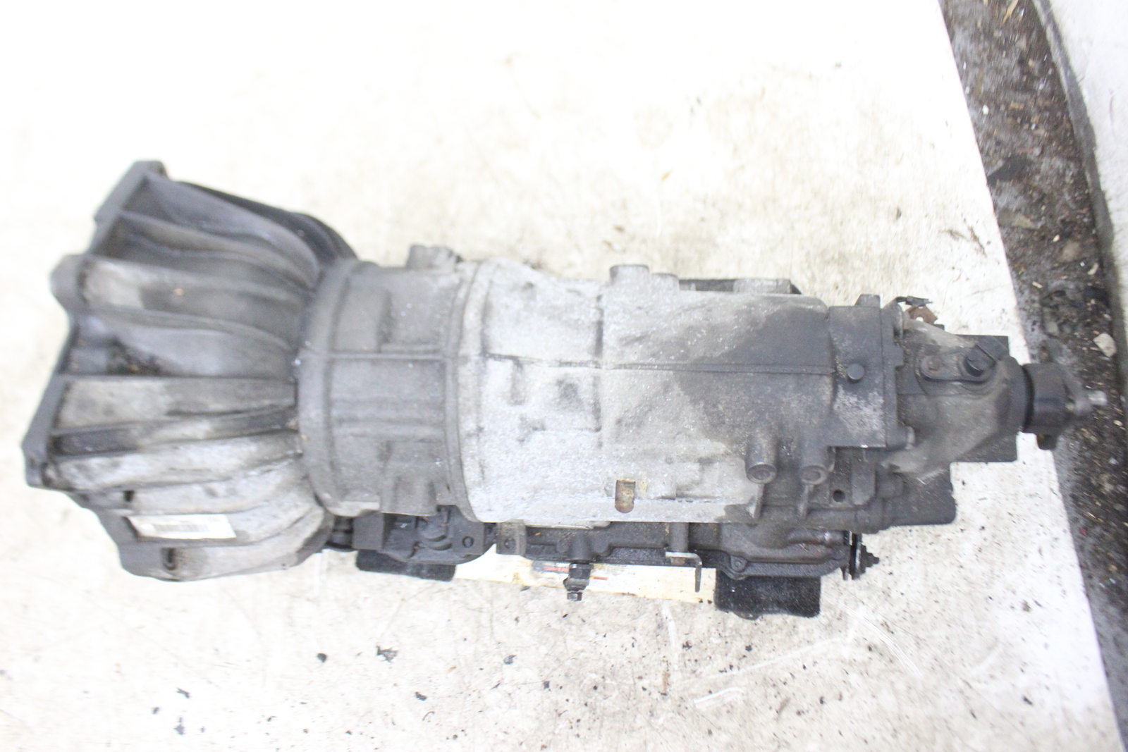 BMW OEM GM MW 96017186 Transmission Automatic E36 325i 2.5l M50 6 