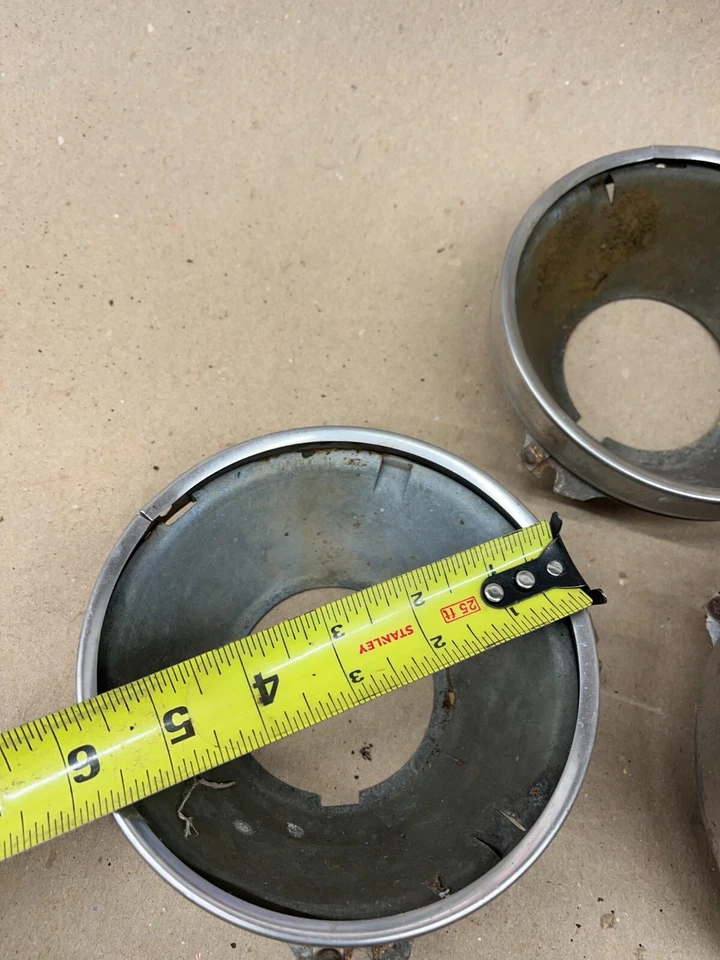 67 68 69 CHEVELLE MALIBU CUTLASS SKYLARK LEMANS GTO FAROS CUBOS LOTE ADORNOS Foto 3 de 4