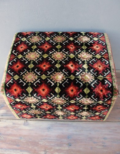 Embroidered Kilim Ottoman, Vintage Embroidery Pouf - Picture 3 of 5