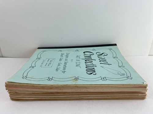Lot of 33 Vintage 1970's-1980's Sweet Confections Talk Cake Decorating Booklets - Picture 4 of 12