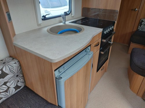 NOW SOLD 2012 Sprite Major 4, 4 Berth End Washroom Lightweight Caravan, MMover - Picture 15 of 20
