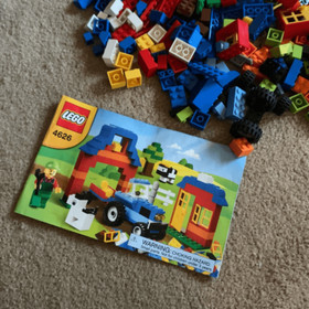 Lego 4626 Farm Building Block Set Missing 25 Pieces