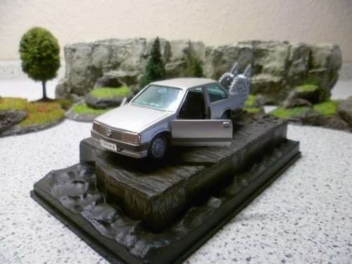 Modellauto Opel - Corsa - A - TR - Stufeheck, Maßstab 1:43 !!! - Bild 11 von 14