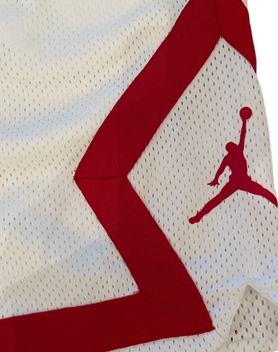 Nike Air Jordan Essential Diamond Damenshorts DO5032-100 weiß rot UVP 65 $ - Bild 5 von 9