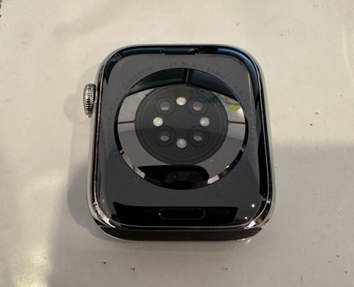 Apple Watch Series 8 GPS Cellular 45mm Silver Stainless Milanese Band MNKG3LL - Picture 6 of 6