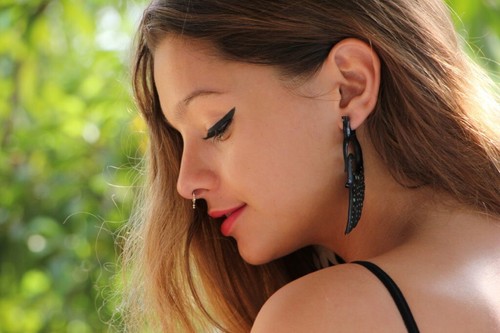 Tribal carved Horn Earring Angel Wing - Picture 2 of 4