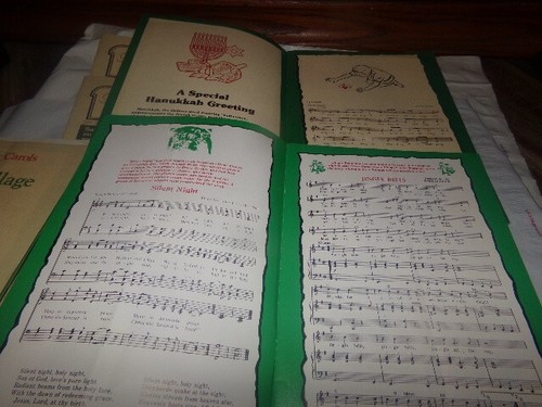 Lot 19 Vintage Christmas Songs booklets Sewell Cadillac Times & 10 Bible Stories - Picture 8 of 21