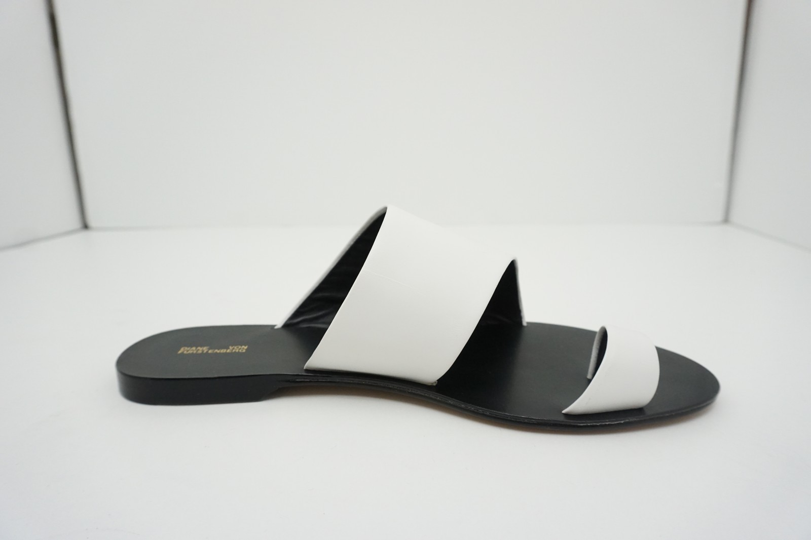 Diane Von Furstenberg Brittany Mujer chatos Sandalias Slip On Sandalias chatos De Cuero blancoo Us 9 1fbf1f Diane Von Furstenberg Brittany Mujer chatos Sandalias Slip On Sandalias chatos De Cuero blancoo Us 9 1fbf1f