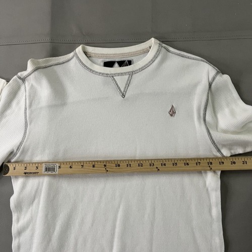 VTG Volcom White Y2K Men White Thermal Waffle Knit Grunge Skater Sweater-M-0928 - Picture 8 of 15