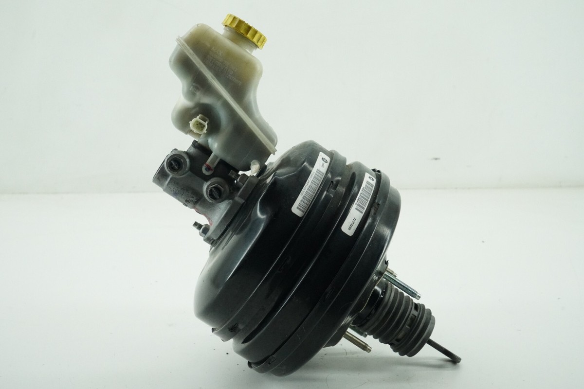 ベル　SR 2011-2023 Chrysler 300 Power Brake Booster & Master Cylinder