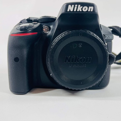 Nikon D5300 24MP DSLR Camera - Picture 2 of 8