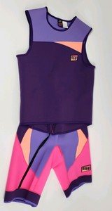 nike shorts and top
