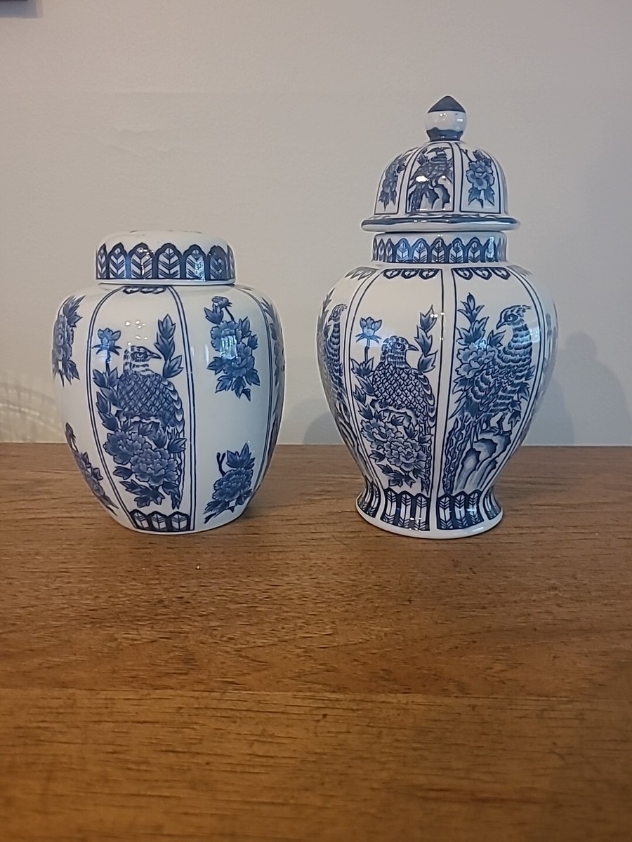 Japanese Porcelain Ginger Jars Pheasants Birds Blue & White ANDREA