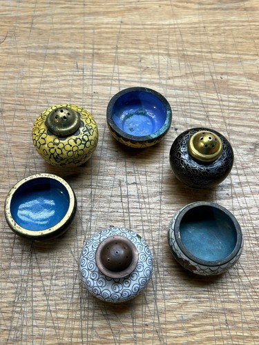 Juego de 3 Esmaltes Coctelera Pimienta Bodega Cloisonné Vintage Diseño Floral Apilables - Imagen 5 de 11