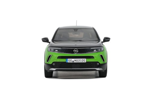 OTTO OPEL Mokka E GS Line 2021 Green 1:18 OT435 - Picture 11 of 11