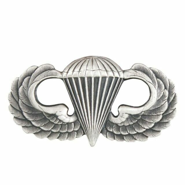 Parawing Insignia Pin USAF Airborne Clutch Back USA Made