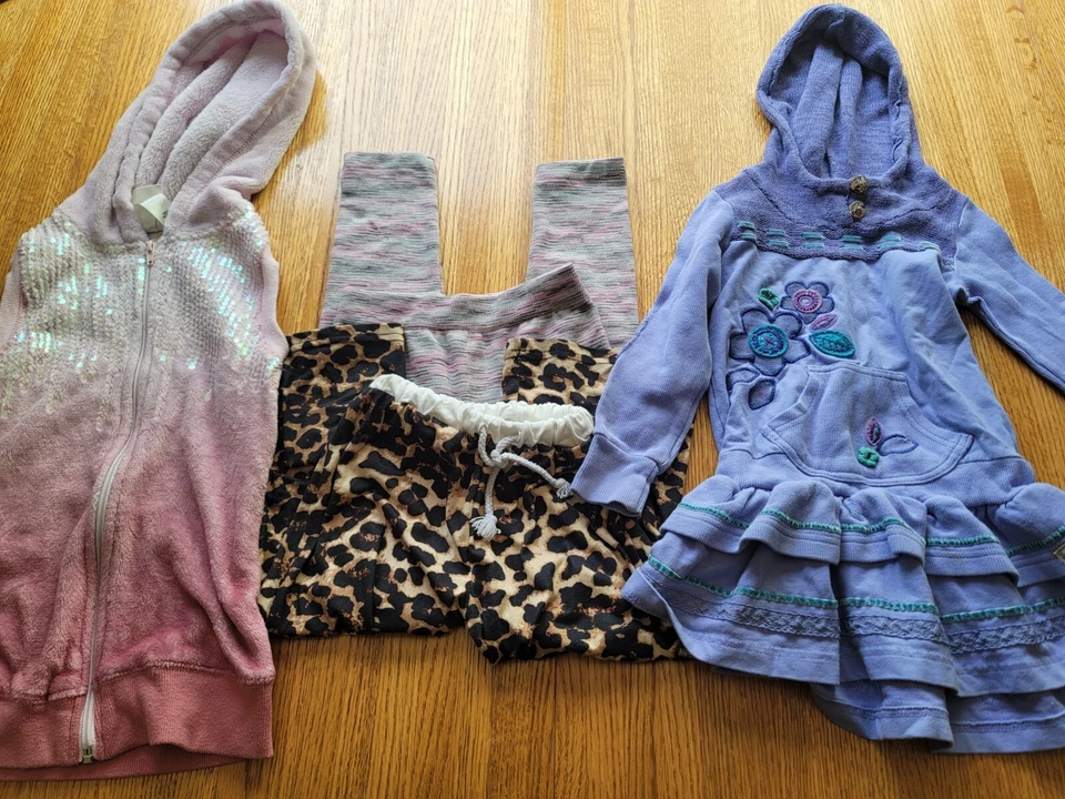 Lote de Cuatro Niñas Talla Pequeña 6 - 6X Otoño Invierno Cálido Vestido Pantalones Capucha Cremallera Chaleco Foto 2 de 4