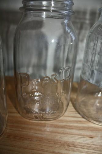 Lot (4) Clear Quart~2 Presto Screw Top + 2 Unknown Mason Canning Fruit Jars - Picture 2 of 7
