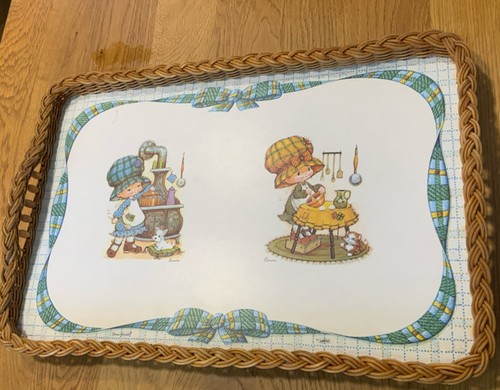 Vintage Bonnie Bonnets Melamin Tablett Rohrrand Retro großer Kopf Mädchen Raphael Tuck
