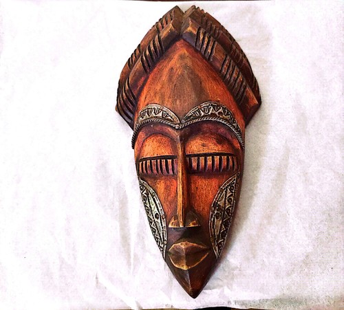 HAND CARVED AFRICAN MASK ASHANTI TRIBE FROM GHANA