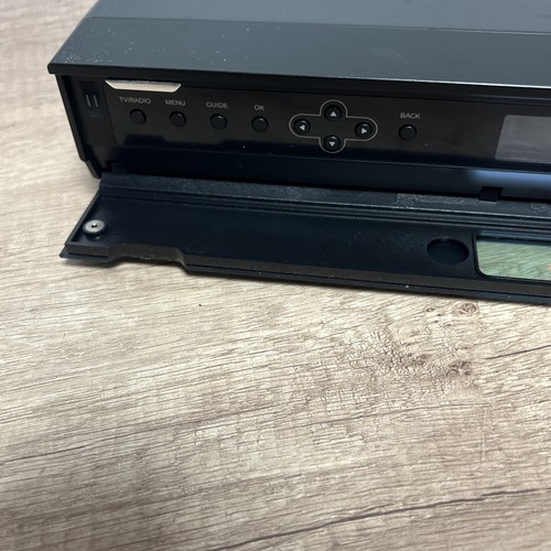 Humax Foxsat HDR 1TB 1000GB HD Freesat Satellite Box Digital TV Recorder TESTED - Picture 9 of 10