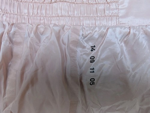 NIKE Glanz Nylon Shorts Running Damen XS Fitness Sport Laufen Sporthose Walking - Picture 7 of 24