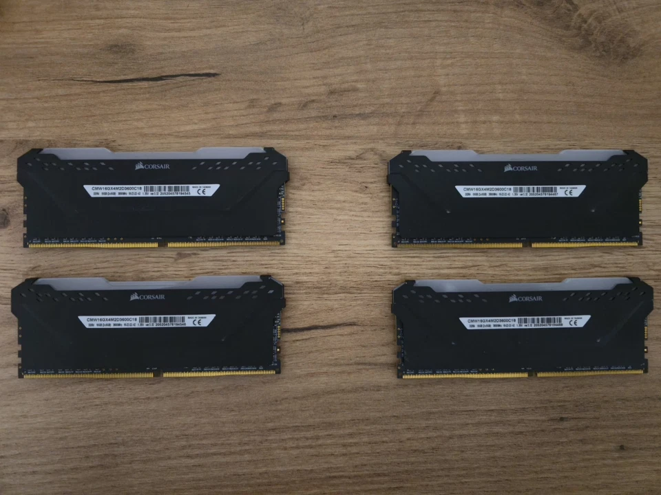 Bundle Msi MPG X570 + Ryzen 7 5700 X3D + Ram Corsair RGB 32GB 3600mhz - Immagine 3 di 4