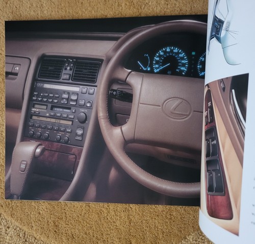 LEXUS LS400 Range Car Sales Brochures 1993 - Picture 5 of 7