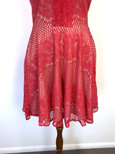 NEW Style Stalker Womens Dress M Rose Red Elliot Circle Fit Flare Cocktail Party - Picture 3 of 13