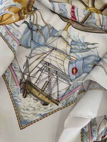 Hermes Silk Scarf Vive Le Vent. Authentic. Care. 90cm. Vintage. - Picture 7 of 13