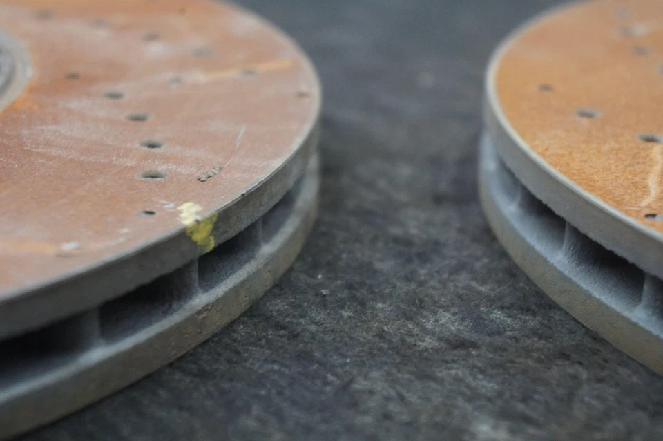 Juego 2 rotores de freno de disco traseros izquierdo y derecho OEM 2234233400 Mercedes S500 W223 21-25 Foto 3 de 4