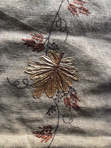 Harvest Moon Collection Table Runner Embroidered Fall Autumn Leaves 72" x 13"New - Picture 3 of 12