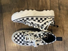 Vans checkered Sentry Old Skool WC Shoe Marshmallow And Black