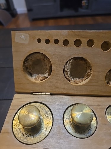 Vintage Humboldt Testing Equipment Weight Set, Brass 13 Pieces, 1 To 1000 Grams - Picture 8 of 23