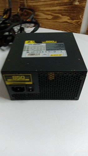 Power Supply CORSAIR CMPSU-850TX 850W ATX 20+4-PIN SATA MOLEX FDD ATX12V PCIe - 第 2/22 張圖片