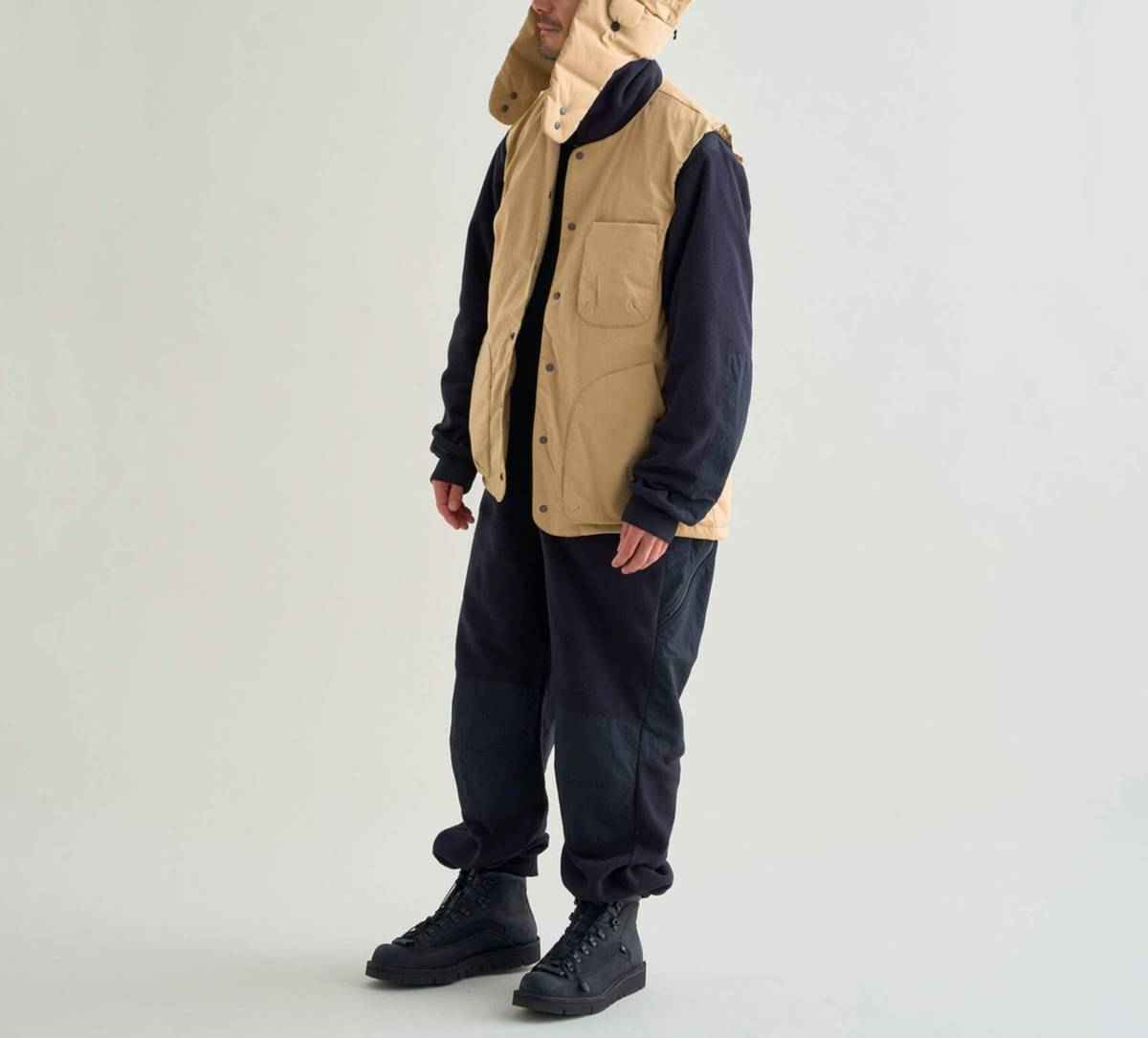 ASK availability first)NANGA HINOC RIPSTOP INNER DOWN VEST(MEN